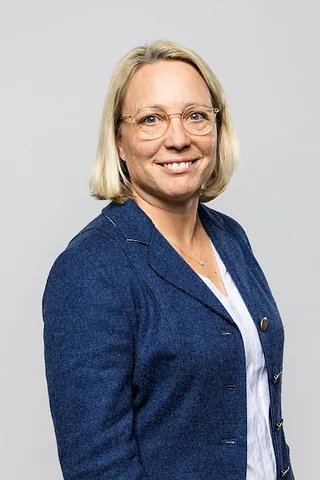Dr. Ch. Jank